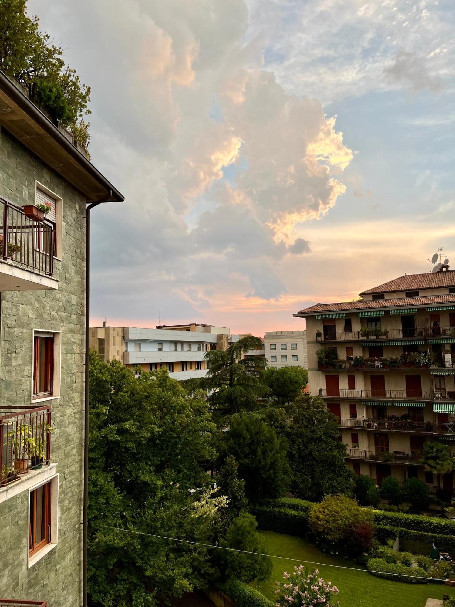 Casa Berizzi - Santa Lucia Apartment Bergamo Bagian luar foto